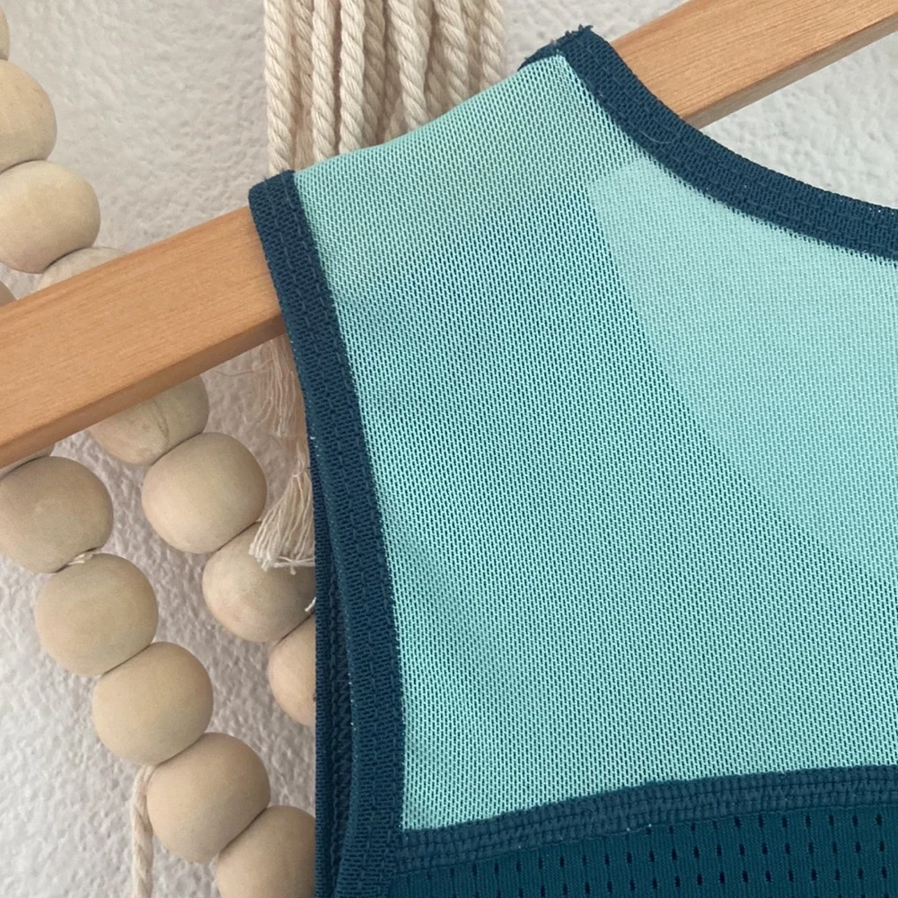 Nike hyper cool mesh tank top athletic shirt yellow teal sea foam womens small